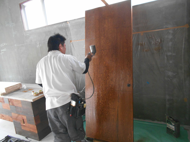 那覇トイレドア