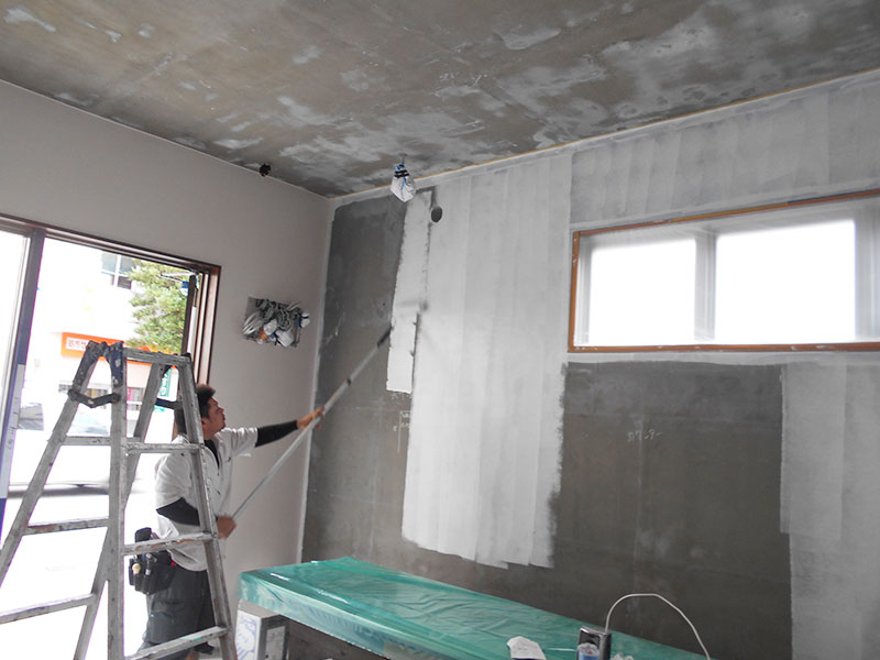 壁塗装シーラー