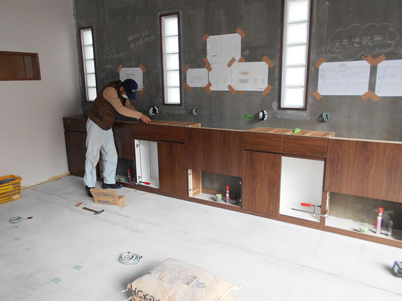 理容室収納造作