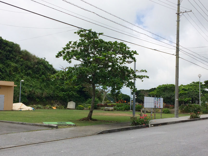 つきしろ公民館広場